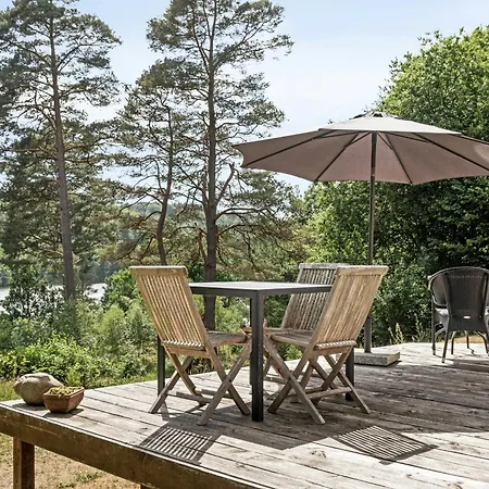 Timeless 30s By Sohojland's Waters *