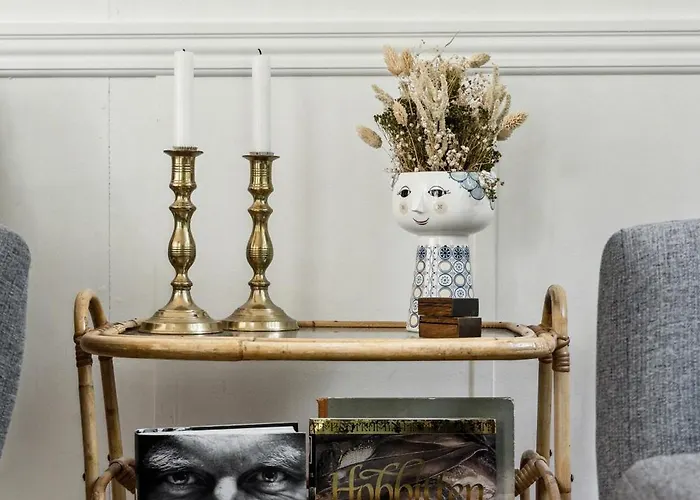 Timeless 30s By Sohojland's Waters Holiday home