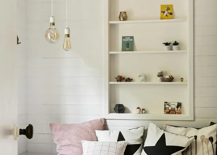 Holiday home Timeless 30s By Sohojland's Waters *